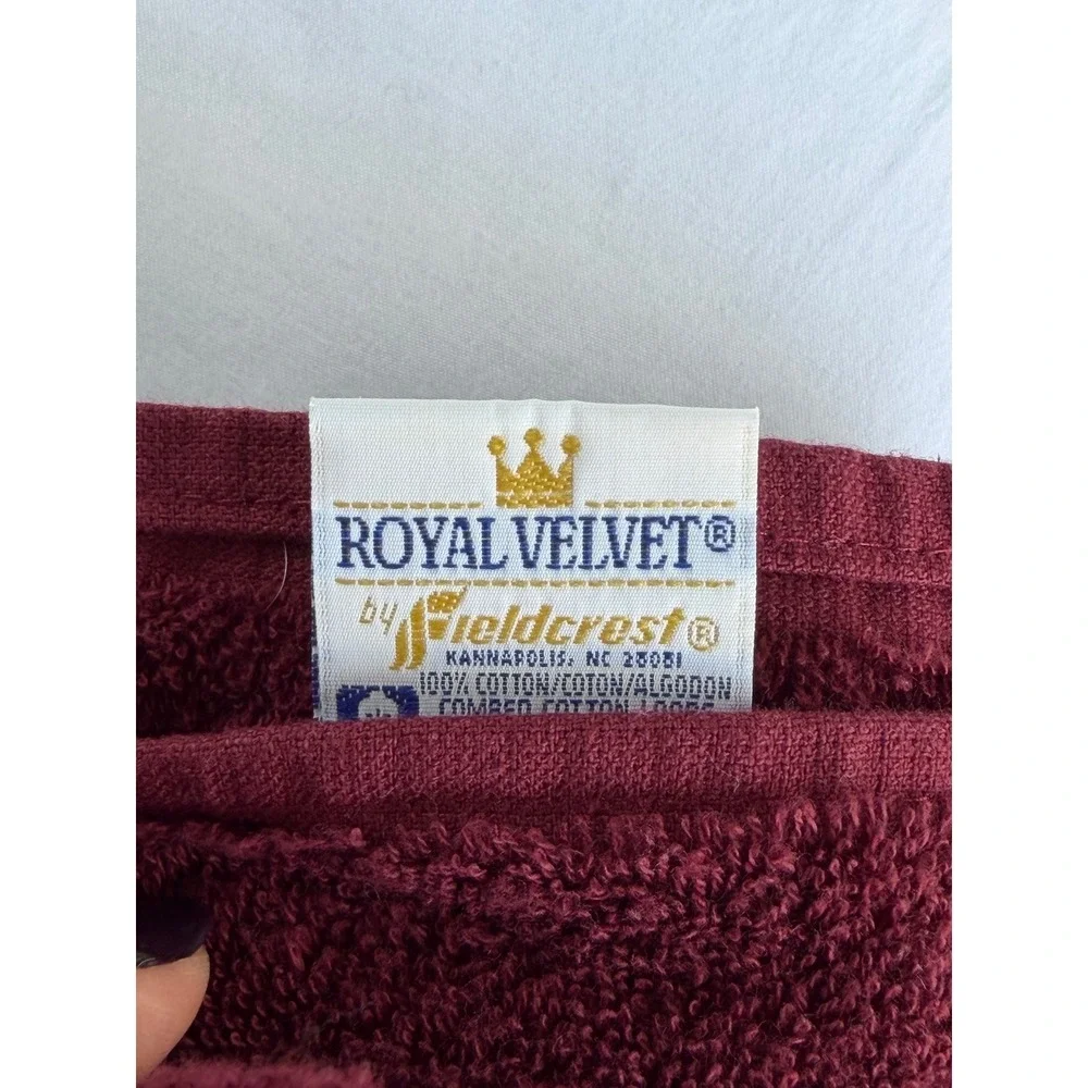 Vintage Fieldcrest Royal Velvet Bath Towels Burgundy Maroon Cotton Set of 2 USA